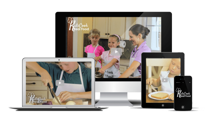 Video e-course displayed on several devices