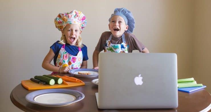 kids doing the Kids Cook Real Food ecourse
