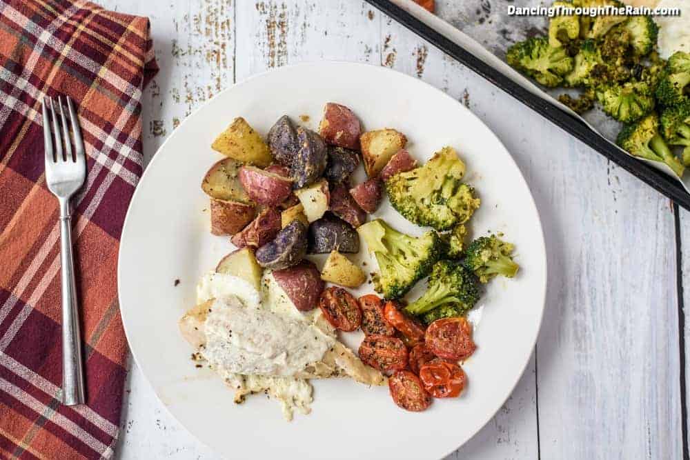 sheet pan mozzarella chicken
