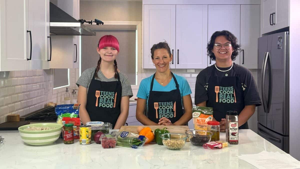 teens cook real food people cooking in the kitchen