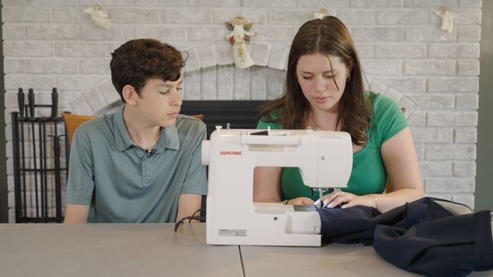Sewing Machine Hemming Pants